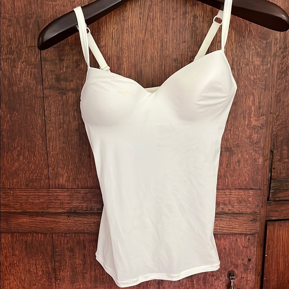 Hanro built in bra shaping camisole